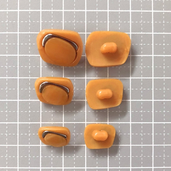 ボタン レトロ 変形 オレンジ 20mm・16mm・14mm 6個セット ch-026 3枚目の画像