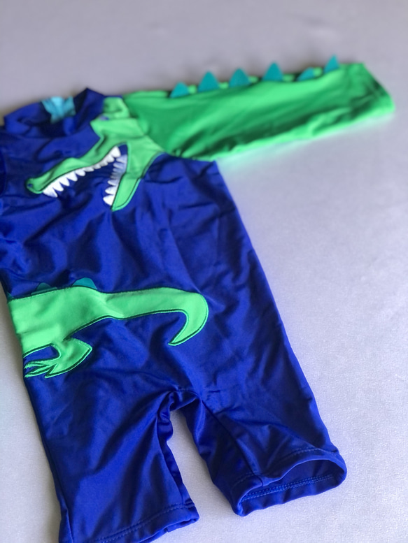 Crocodile rash guard　ラッシュガード　ベビーラッシュガード　ワニ　男の子水着　海外水着　ベビー水着　 1枚目の画像