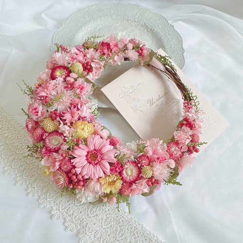 三日月ガーベラのパステルピンクハーフリース•ᴗ•ꕤ プリザーブド