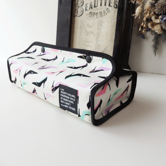 トイレ消臭用スプレーカバーとBOXティッシュカバーセット 4枚目の画像