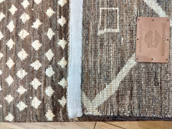 部落地毯展] 天然未染色地毯 Gazenilla 帽子，手工編織，觸感極佳♪ 245×199cm 栗棕色 P26 第8張的照片