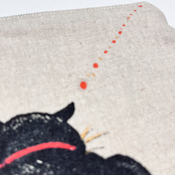 オリジナル手作り黒猫スカーフ付き保存袋/塗装も施してピカピカに仕上げています 3枚目の画像