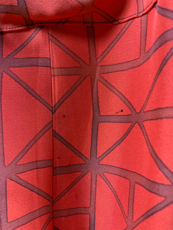 朱色の羽織から　もんぺパンツ　総丈８９ｃｍ　着物リメイク 4枚目の画像