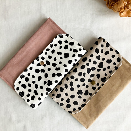 ✳︎ハンドメイド✳︎ポーチ付きティッシュケース　ダルメシアン柄　カード入れにも♪ ✳︎ハンドメイド✳︎ポーチ付きティッシュケース ダルメシアン柄