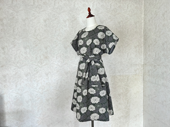 COCO^ ^lucky様 新品　Ra Dieux Dieuse 花柄ワンピース 浴衣】アートフラワー柄（ワンピース）｜Chico（チコ）の