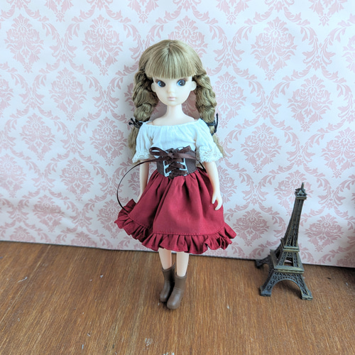 916【復刻版初代リカちゃん】赤の編み上げレースのスカート※リカちゃん