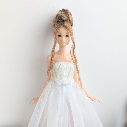 921【momokoDOLL アウトフィット】白のチュールのドレス その他