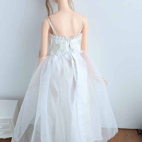 921【momokoDOLL アウトフィット】白のチュールのドレス その他