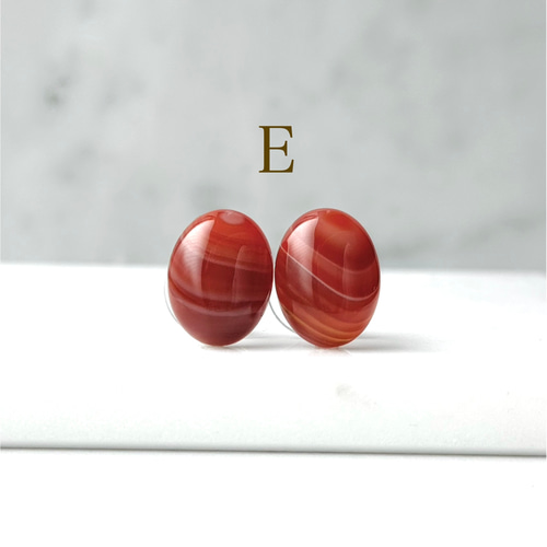 ちかな☺︎ 1点作品☆ 大粒原石ホワイトオパールピアス Petal ホワイトオパールプラチナピアス | KAJITA