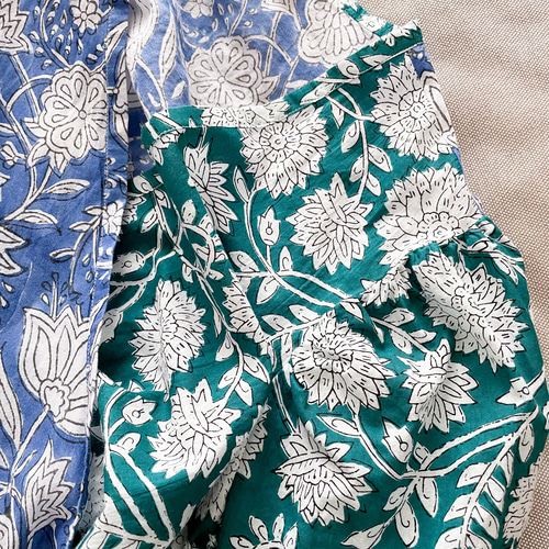 pur ブロックプリントブラウス 再入荷&新色追加】ブロックプリント ブラウス | pas de calais