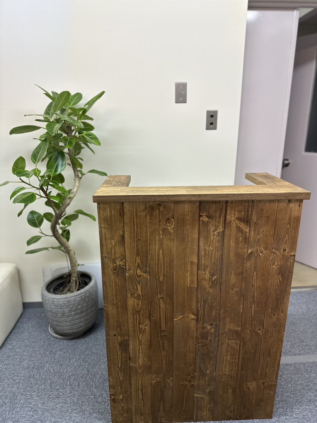 【コの字】カウンター　レジ　受付　幅90✖︎高さ105✖︎奥行き38センチ