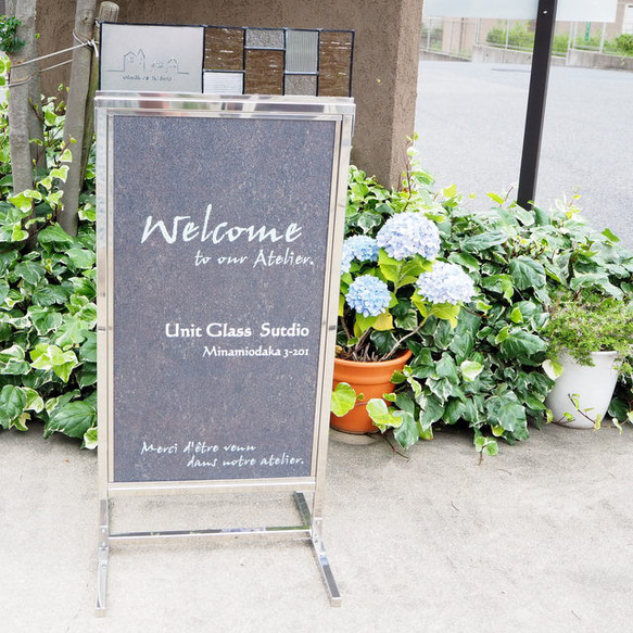 お店屋さんにも♪立式（足組立式）看板 