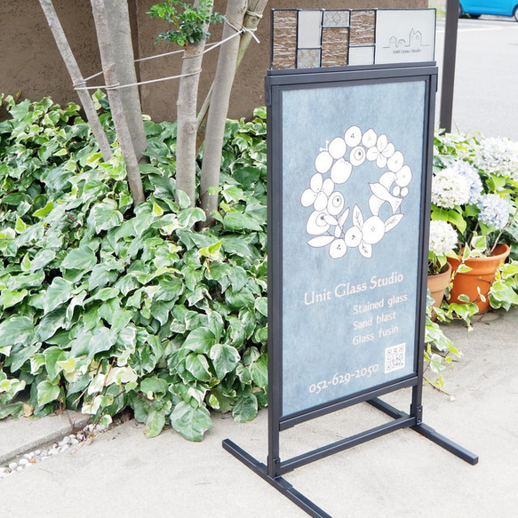 お店屋さんにも♪立式（足組立式）看板 
