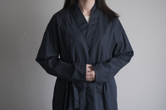 きるもの｜四 JKT｜コットンローン ブラック ［unisex freesize］ JKT｜コットンローン ボタンも裏地もなく