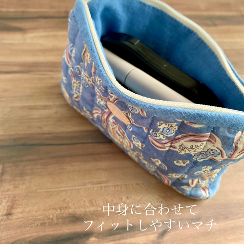 【LYN】 Babie Charm ポーチ アイボリー Babie Charm Pouch Red : ร้านลินออนไลน์อย่างเป็นทางการ | Lyn
