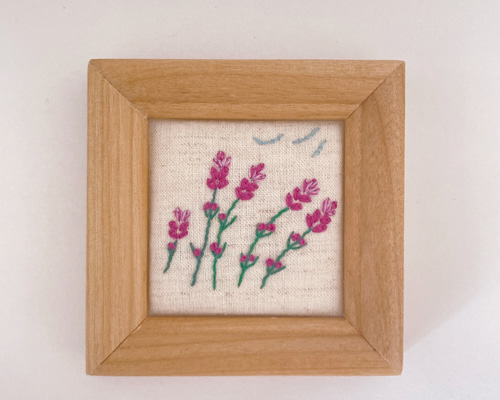 モコママ　刺繍　フレーム ぽこぽこラベンダー 初夏に飾りたい 刺繍 フレーム 額 （受注作品