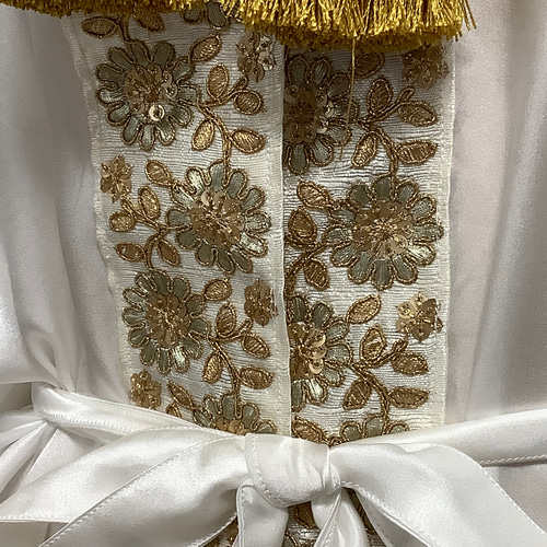 シルク ベリーダンス ガラベーヤ 楽屋着 ガウン インド刺繍