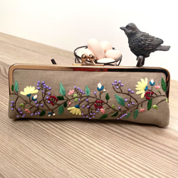 【りんご】手刺繍のブックカバー✿海のクラゲたち他 りんご様専用】手刺繍のブックカバー✿海のクラゲたち 文房具