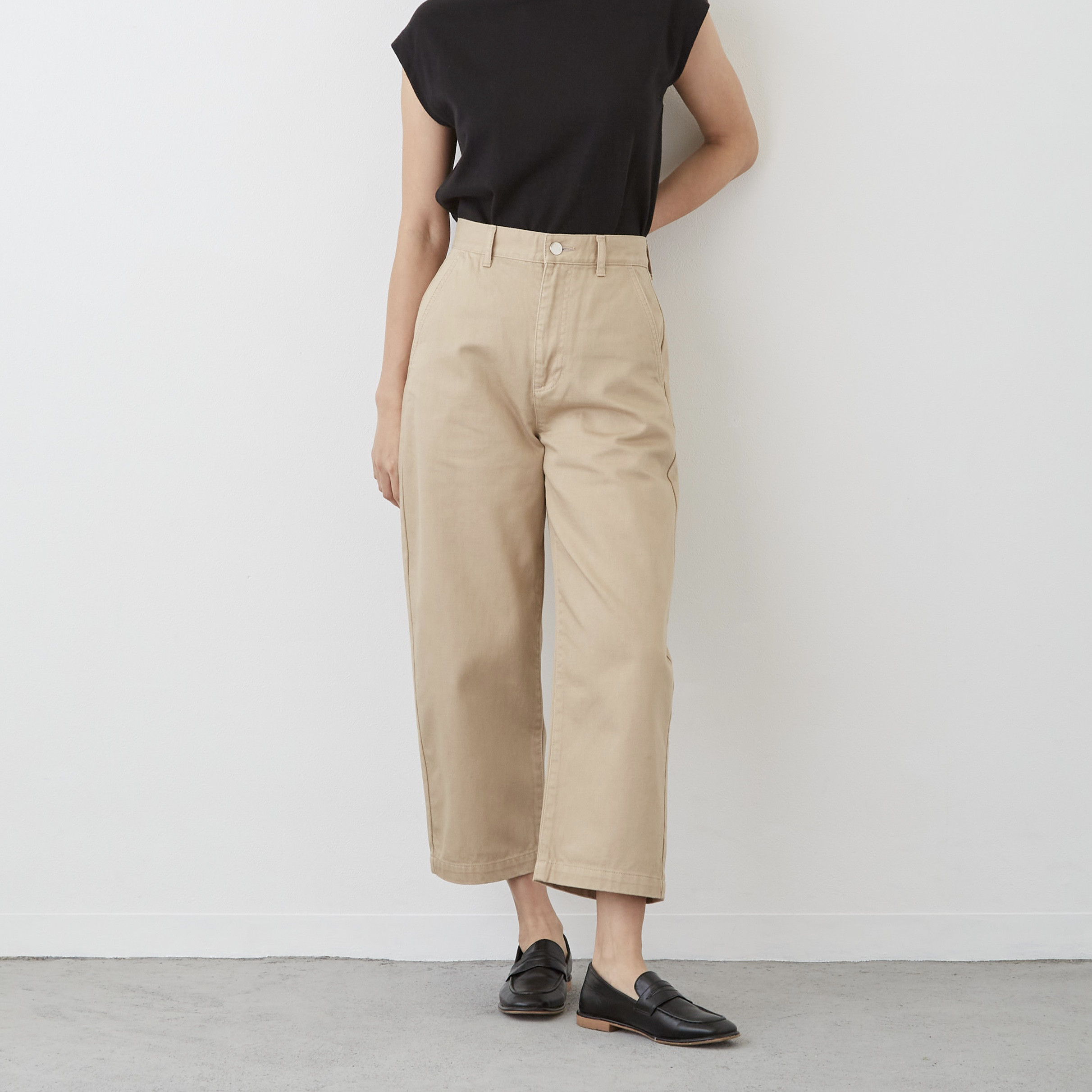 やわらか国産デニム　カラーワイド　カーブシルエットパンツ　XS.Sサイズ　モカ　ゆるデニム