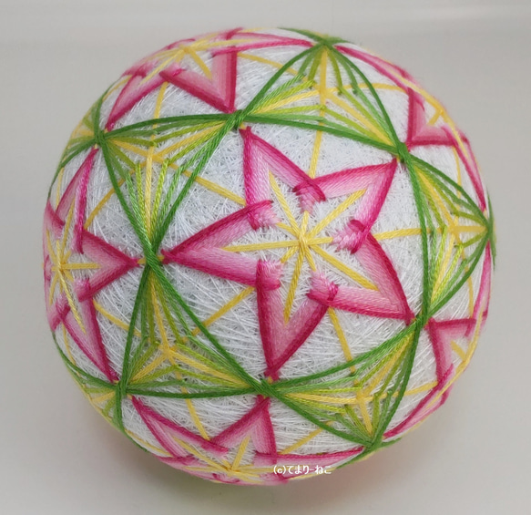 マチャケ 藤 すずらん ネモフィラ かすみ草 手毬 手鞠 てまり Amazon | 手毬猫の店 てまり「さくら」紫地桜10㎝ 手まり 手毬