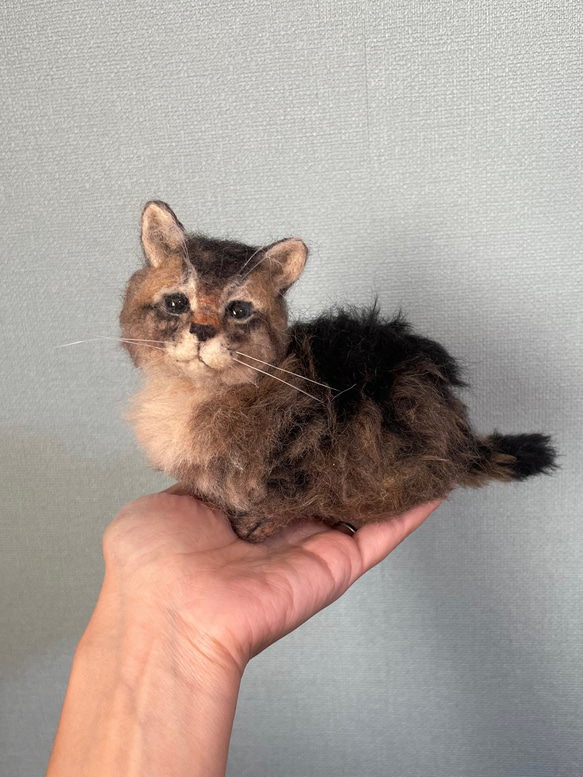手乗り子猫 キジトラ 羊毛フェルト ぬいぐるみ ねこ 羊毛 手乗り子猫 キジトラ 羊毛フェルト ぬいぐるみ ねこ 羊毛