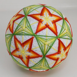 手毬猫の店 てまり「星と三角」白地紅葉10cm 手まり 手毬 手鞠 四季の