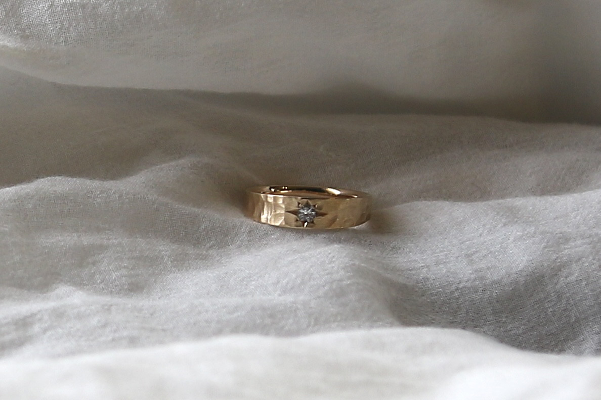 Diamond K10yg ring ⭐︎ダイヤの槌目ゴールドリング⭐︎