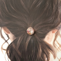 クンツァイトのあめ玉ヘアゴムmarry.c's handmadeaccessory 2枚目の画像