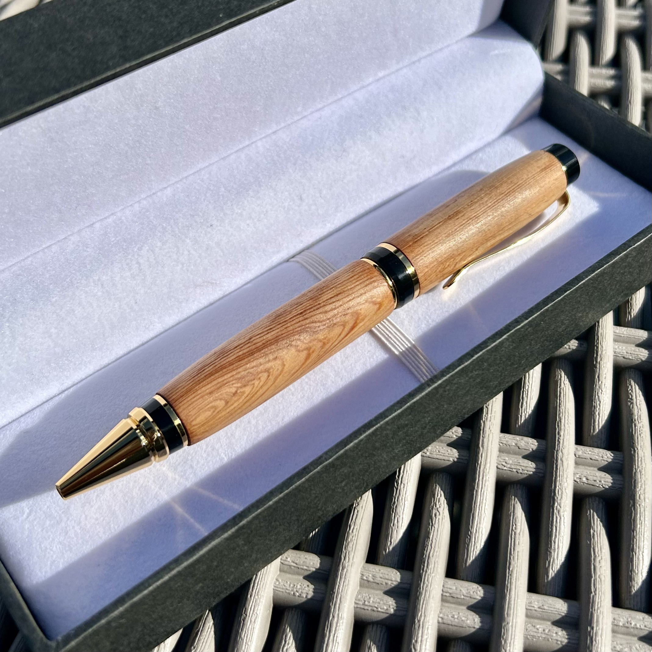 屋久杉ボールペン　　CN2Z