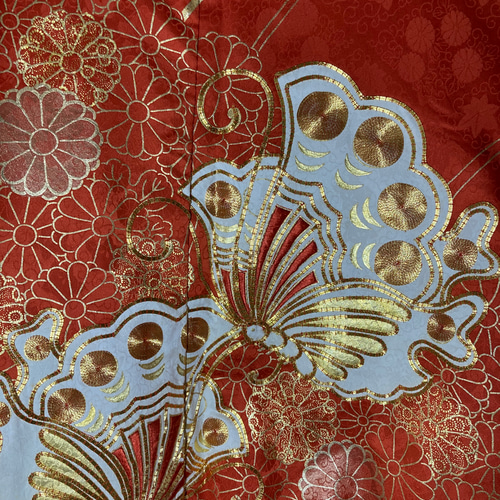 着物リメイク　72番振り袖ブルゾン　ピンク蝶々柄リバーシブル　Mサイズ 着物リメイク 72番振り袖ブルゾン ピンク蝶々柄リバーシブル Mサイズ