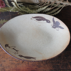 マット釉楕円鉢 アデリーペンギン 1枚目の画像