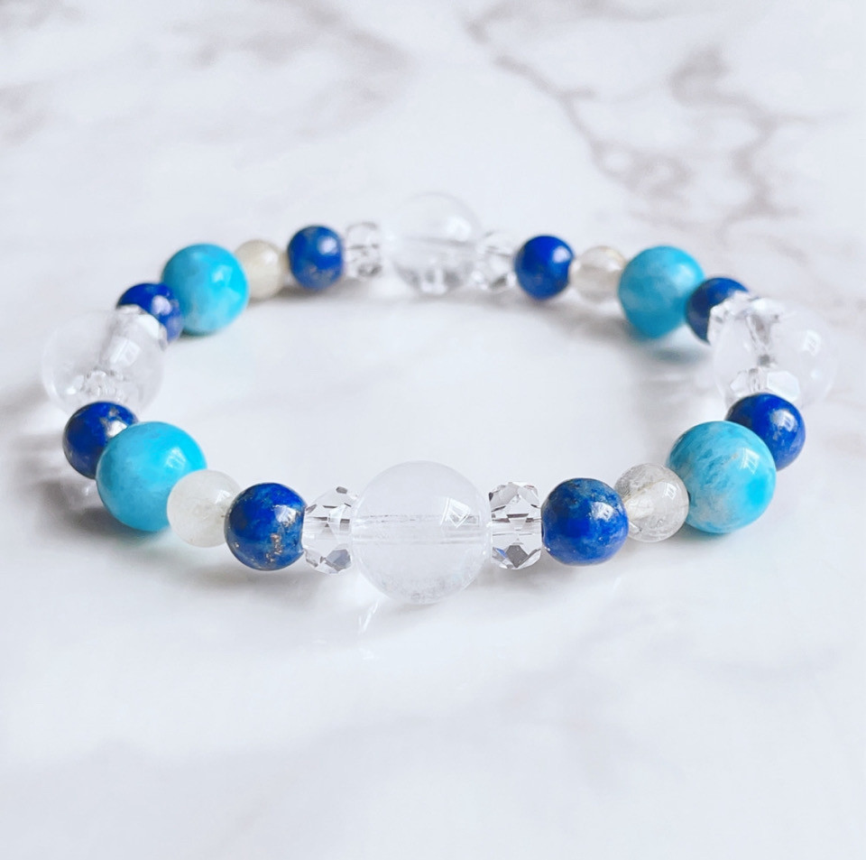 ✦厄年の方へ◎強力に厄を払い、幸運を呼び寄せる ヒマラヤ水晶・アパタイト・ラピス 天然石ブレスレットNo622