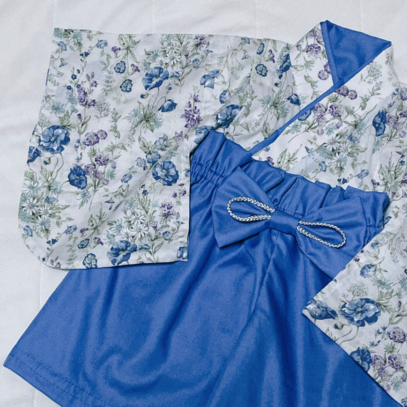 ベビー袴　ハンドメイド　ベビー着物　ブルー系花柄　青色　60 70 80サイズ 1枚目の画像