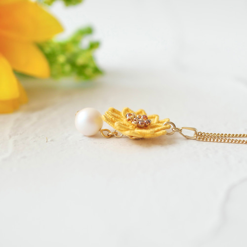 ひまわりネックレス (受注生産/オーガンジー刺繍/フラワー/花/夏