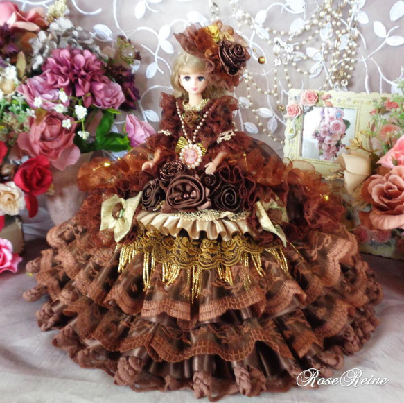 マリーアントワネット王妃シックなビターブラウンカラーの美シルエットドレス豪華4P 1枚目の画像