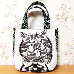 ハンドメイド(手編み)ネコトートバッグ 和柄丸みトートバッグ あっかんべぇ～猫ちゃん 唐草 まねき猫