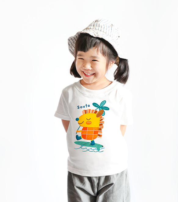 名入れ　名前入り　 キッズTシャツ（多分ハリネズミくん） 2枚目の画像