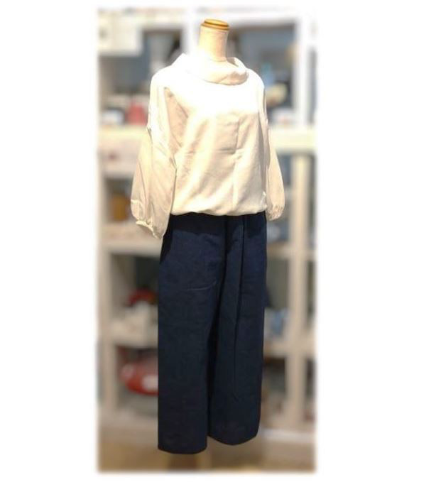 109　テーパードパンツ　ワイドパンツ　しじら織り　紺色無地×マルチカラーストライプ　綿