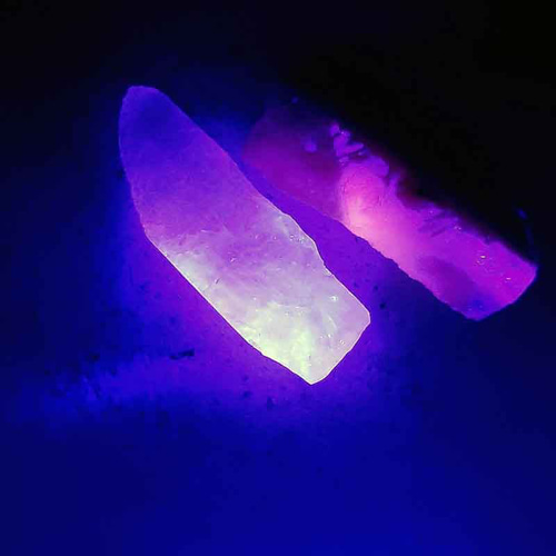 地中の虹・北海道オパール（北海道石）ペンダント2種 ネックレス