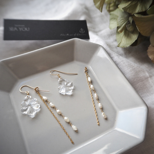 14kgfフラワーカービング・サファイアピアス/イヤリング 【公式通販】