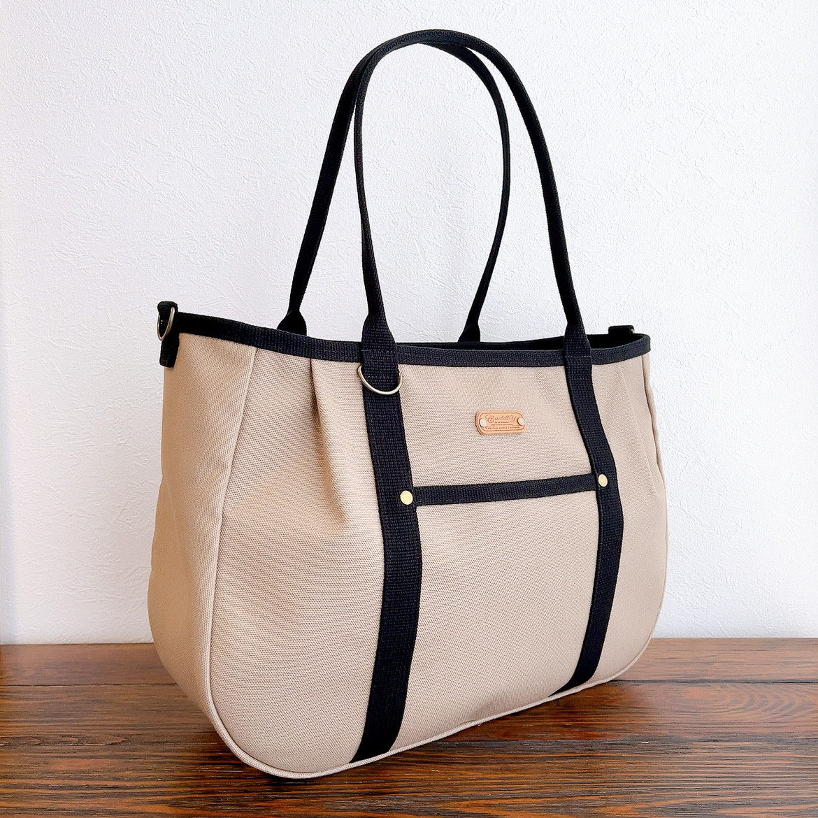 ♥️大♥️ころりんバッグ　ショルダー　濃ベージュ ×黒　倉敷帆布　2wayバッグ　トートバッグ　大きめ　A4 ファスナー