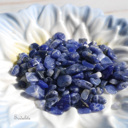 天然石ソーダライト 約25g分詰合せ(ブラジル産)約3～14mmさざれ石 穴  