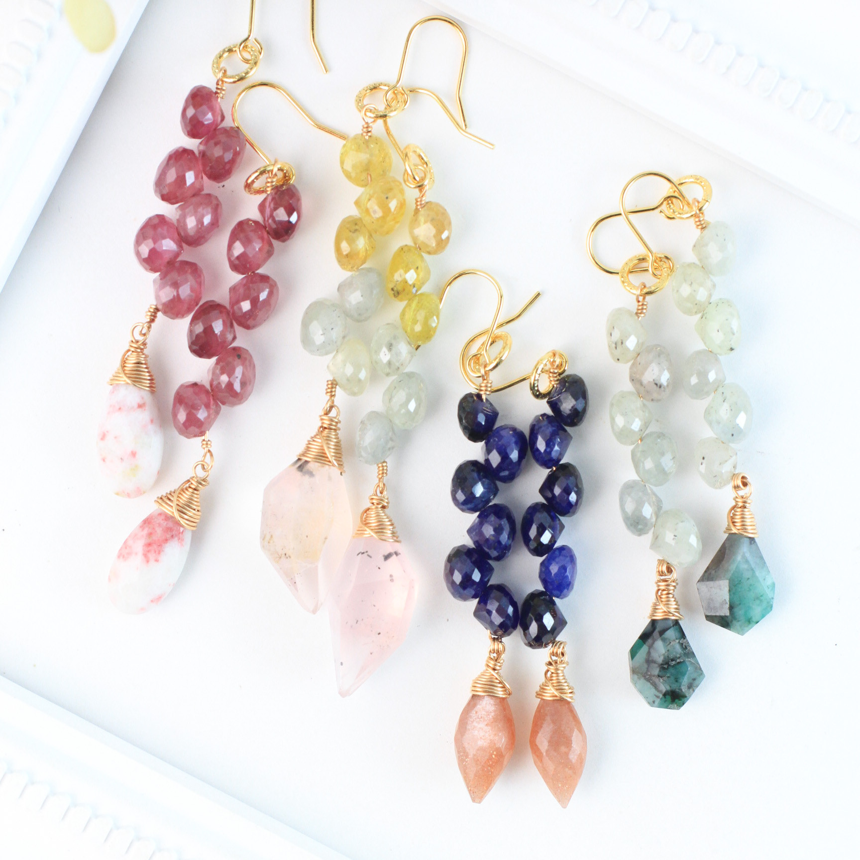 【4種から選べる】オニオンサファイア 耳飾り