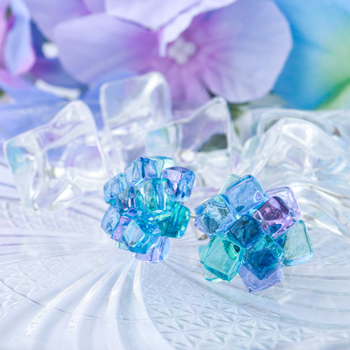 特選品‼️限定❣️希少品、高氷種儚い妖紫色18k中国結ピアス　鑑定書付き 特選品‼️限定❣️希少品、高氷種儚い妖紫色18k中国結