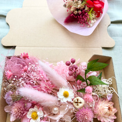 フェミニンピンク花材詰め合わせ 2枚目の画像