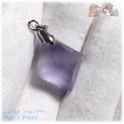 すみれ色 パープルフローライト 紫蛍石 ロシア産  purple fluorite ペンダント ネックレス No5736 2枚目の画像