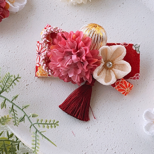 お値下げ中 七五三用 花柄リボン　髪飾り•巾着付 楽天市場】753 和 ヘアバンド 髪飾り 袴 着物 女の子 子供 パール
