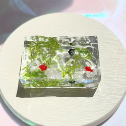金魚の水面オブジェ / 水 / レジン その他インテリア雑貨 華昇