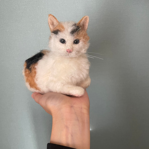 20-60代 人気ファッションブランド ミケ 三毛猫 手乗り子猫 羊毛フェルト 羊毛 ねこ ぬいぐるみ 羊毛フェルト