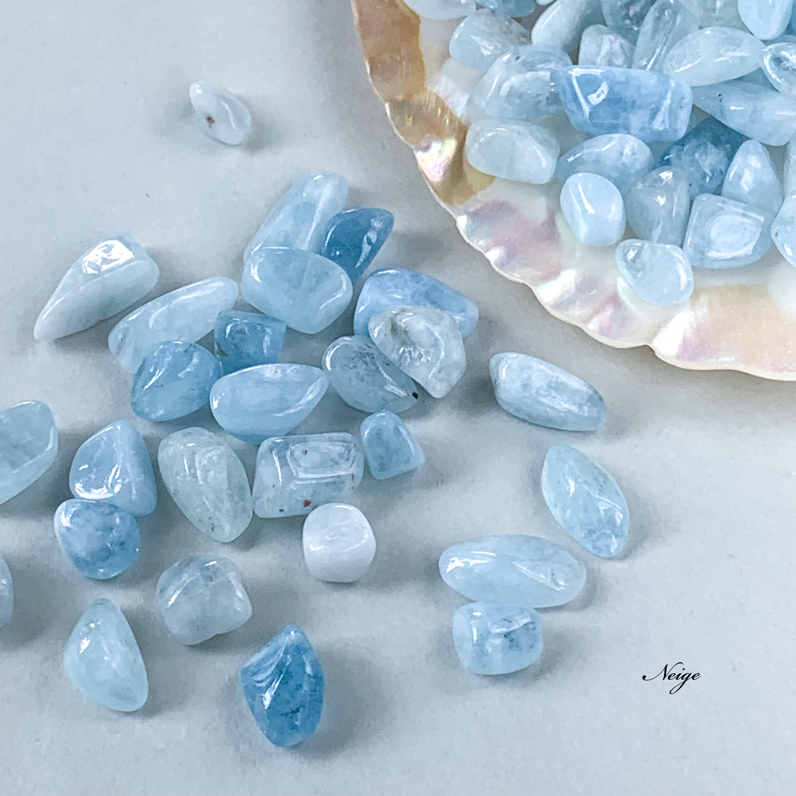 天然石　アクアマリン